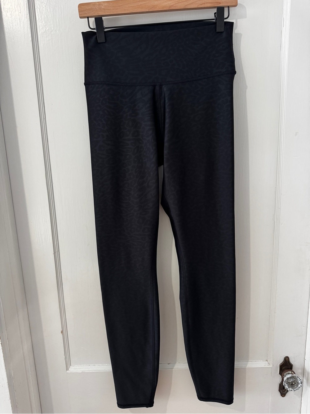 ALO Yoga Black Subtle Leopard Print High-Rise Leggings